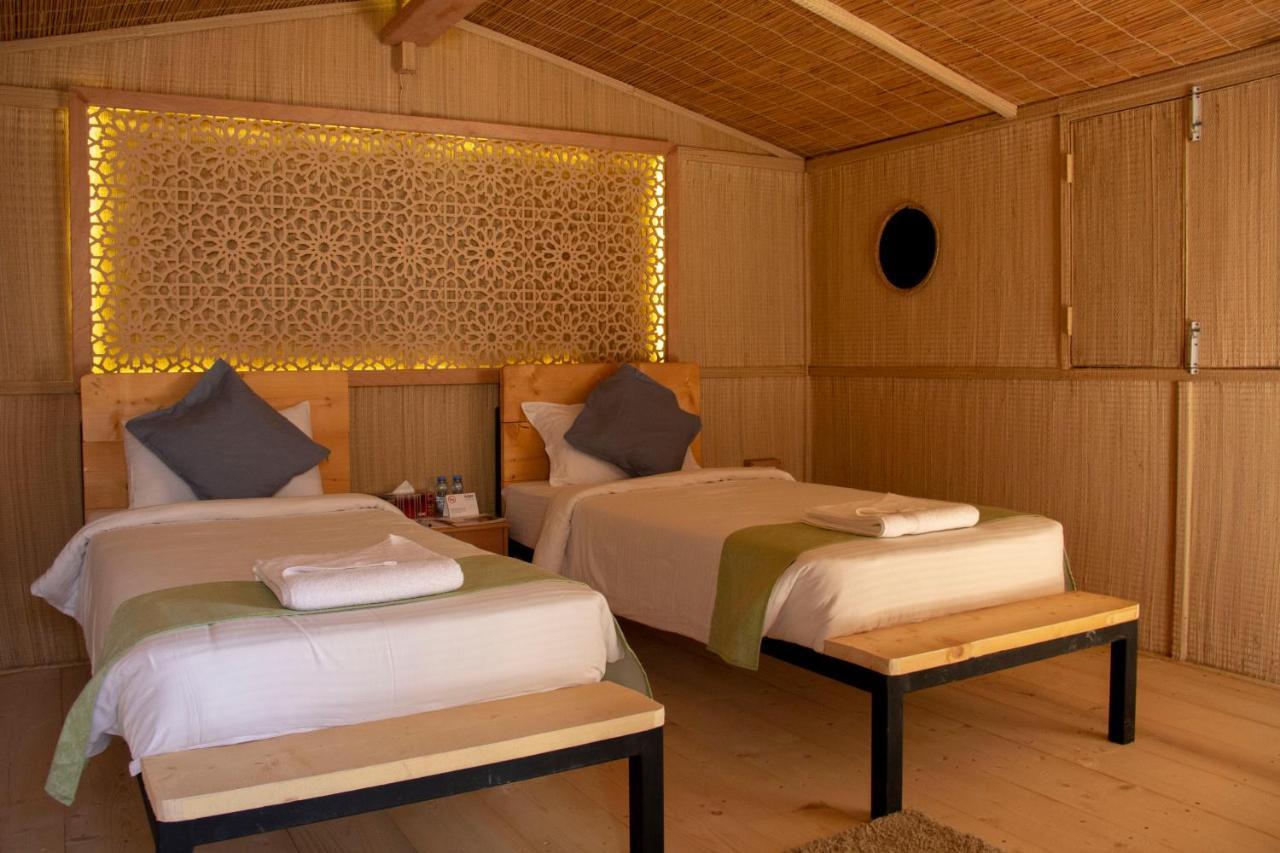 Sama Ras Al Jinz Resort Sur Exterior photo